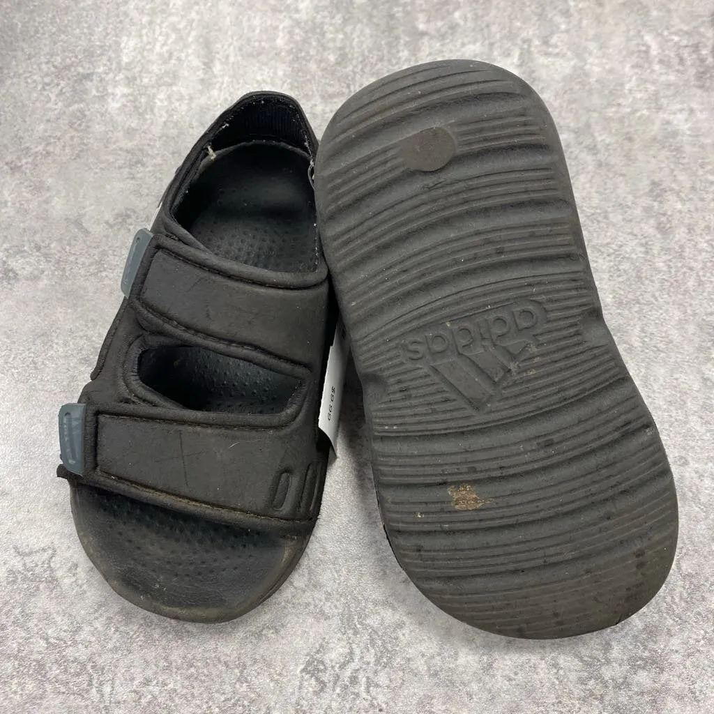 ADIDAS - SANDALS