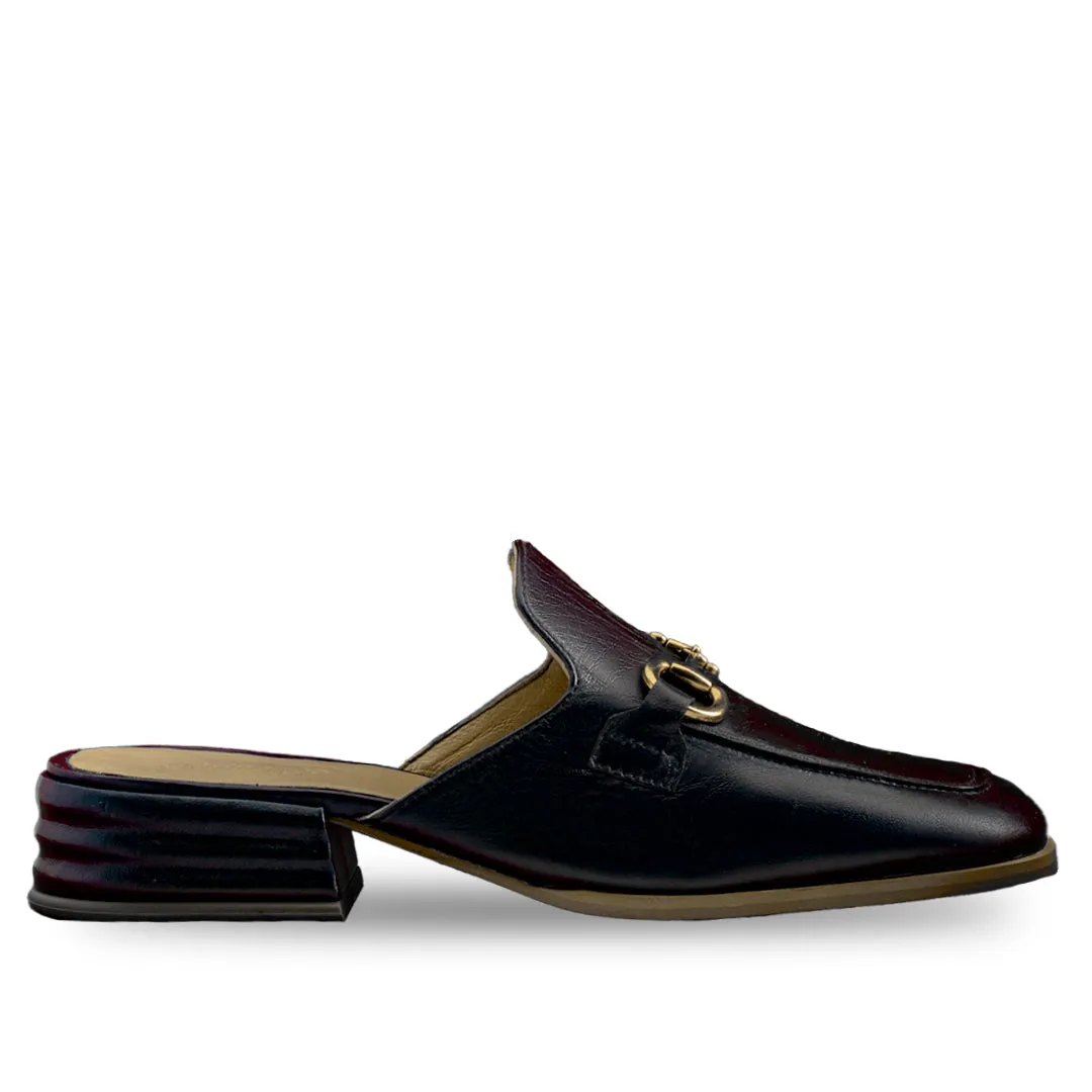 Saint Savannah Leather Black  Handcrafted Shoes