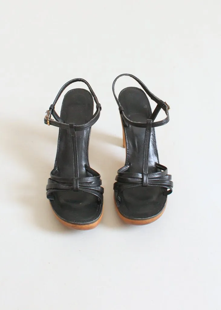 Vintage 1970s Bare Traps Wood Platform T-Strap Sandals