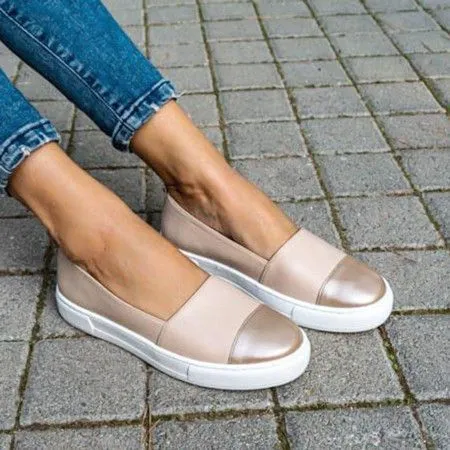 Women Casual Shoes Anti-slip Round Toe Comfortable Cushion Platform Slip-On