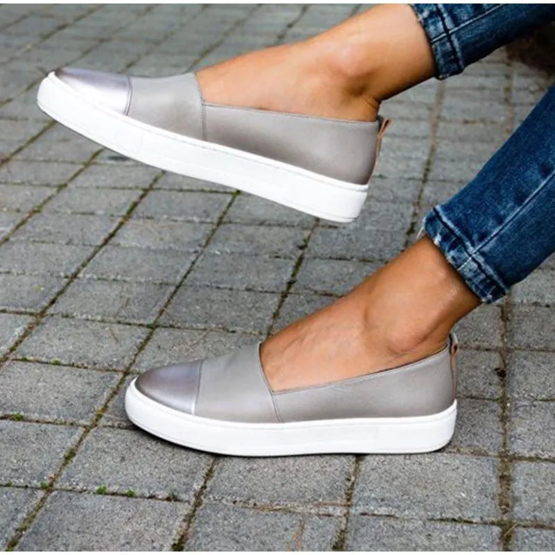 Women Casual Shoes Anti-slip Round Toe Comfortable Cushion Platform Slip-On